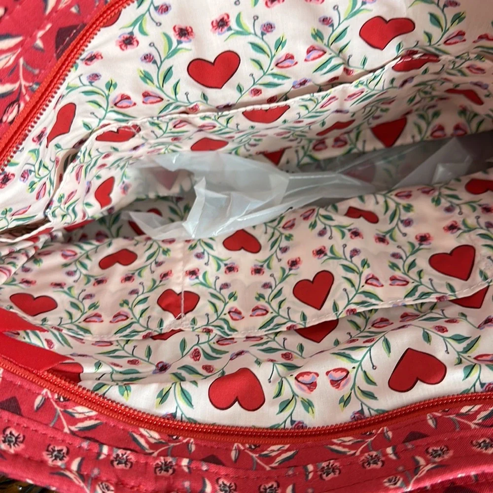 Vera Bradley small Tote Imperial Hearts Red - Picture 6 of 7